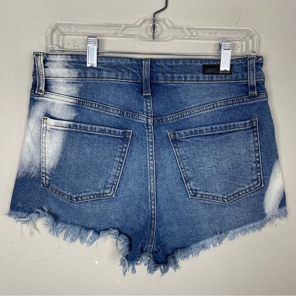 Kut from the Kloth Blue Denim Cut off Shorts 4 - Picture 3 of 5